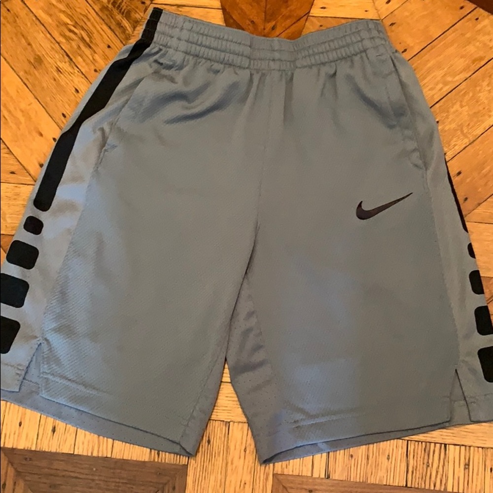Nike elite shorts